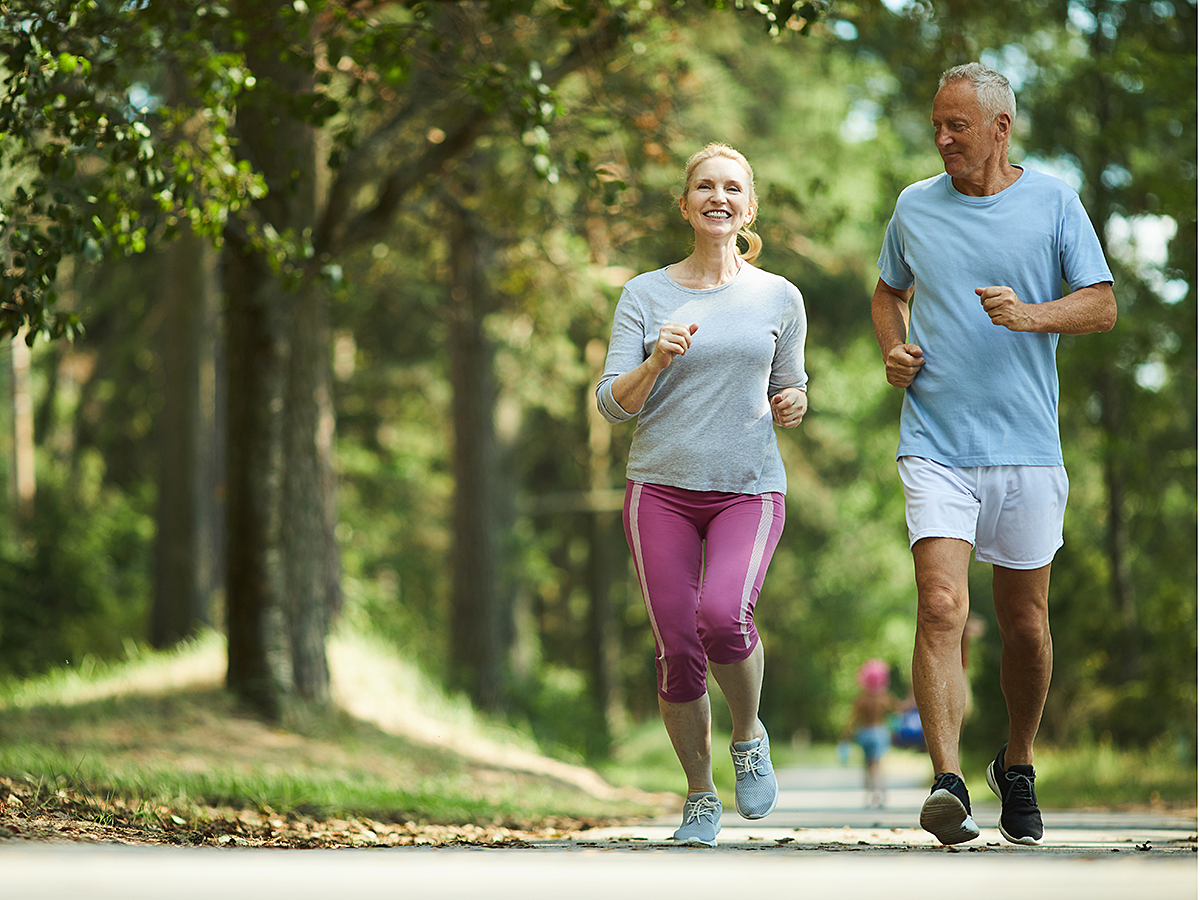 pareja corriendo